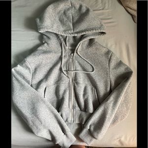 A very comfy crop zip up jacket from shein